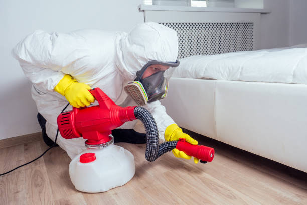 Best Commercial Pest Control Services  in Roland, IA